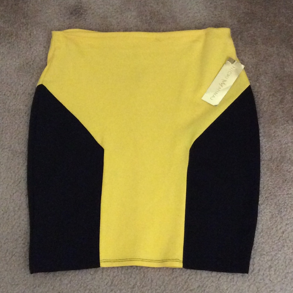 Slim Skirt (Nicki Minaj Collection)
